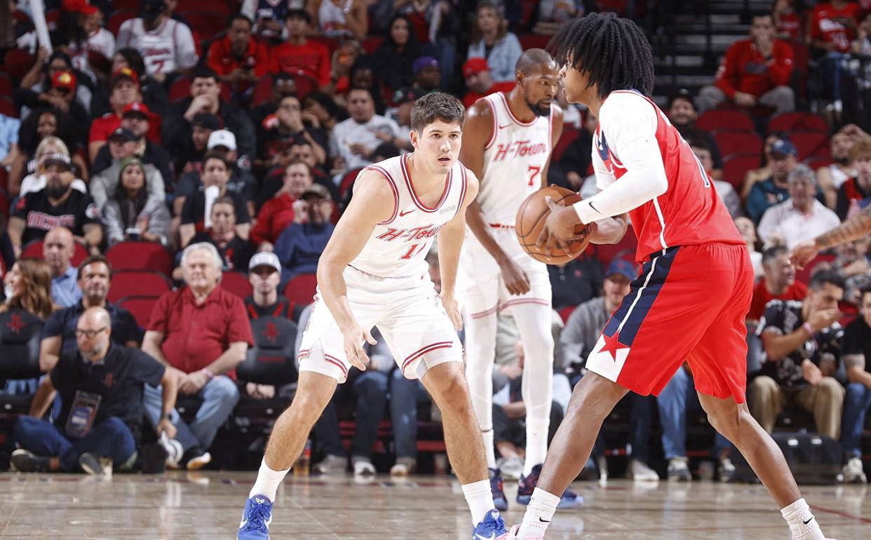 漏点随之出 漏点随之出