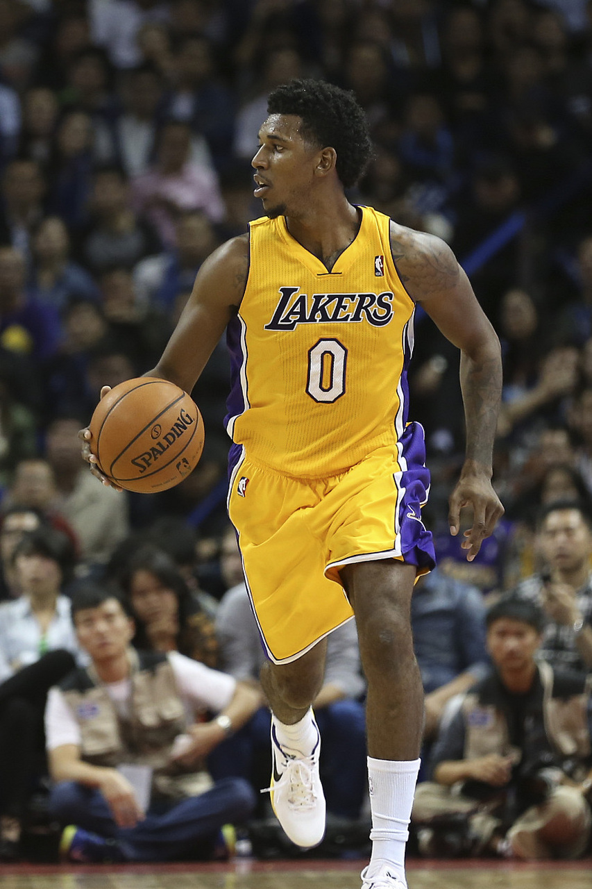 一端通过x 一端通过x